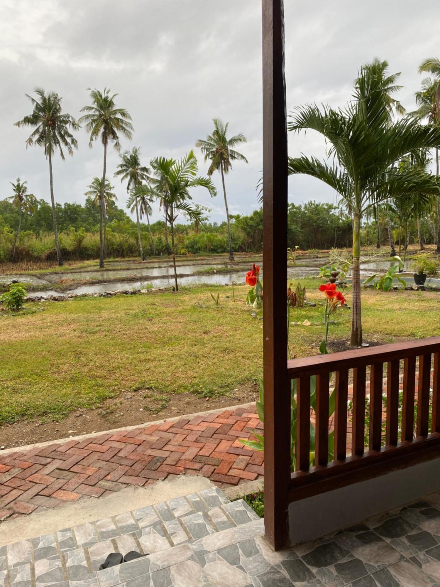 Nuna Bungalows Riung Exterior photo
